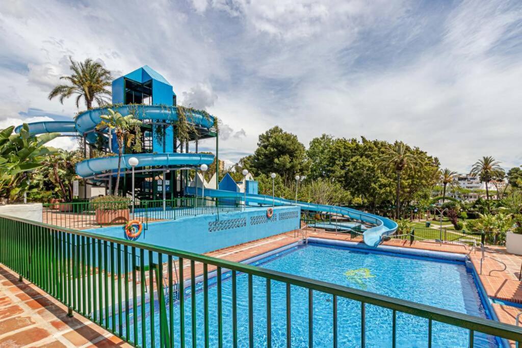 797 Holiday Rentals- Precioso Piso Con Vistas Al Jardin En Benalbeach Benalmádena Exterior photo
