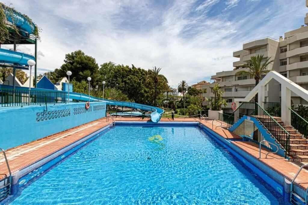 797 Holiday Rentals- Precioso Piso Con Vistas Al Jardin En Benalbeach Benalmádena Exterior photo